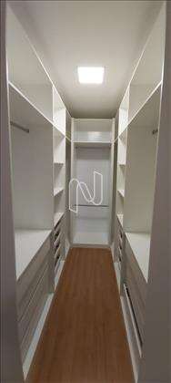  Closet 