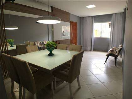 Sala de estar/ jantar.