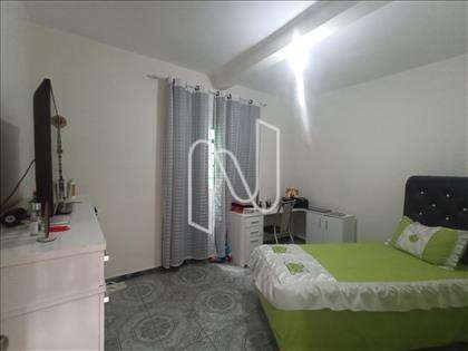 Segundo quarto. 