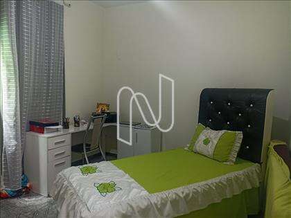 Segundo quarto. 