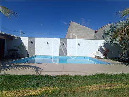 Piscina. 