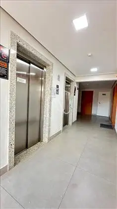 Predio com elevador 