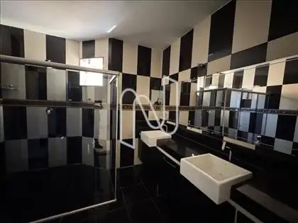 Banheiro da suíte.