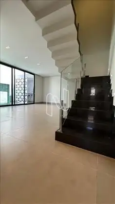 Acesso para segundo pavimento  