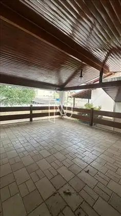  VARANDA NO SEGUNDO PAVIMENTO 