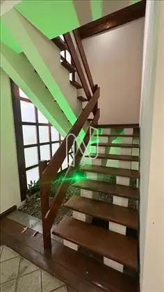 ACESSO AO SEGUNDO PAVIMENTO 