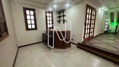 BAR DO PRIMEIRO PAVIMENTO 
