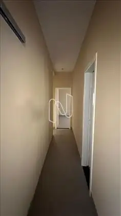 Corredor de acesso aos quartos e banheiro 