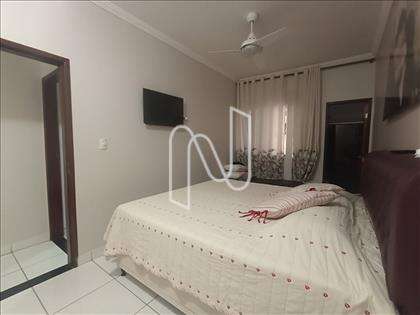 Segundo quarto. 