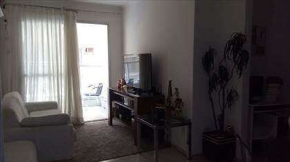 sala com acesso a varanda