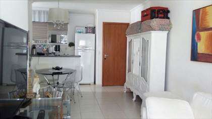 sala vista de outro ângulo