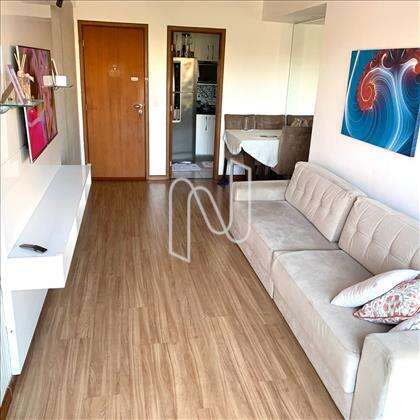 Sala ampla e em L