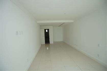 suite 03