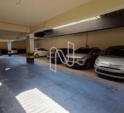  Garagem
