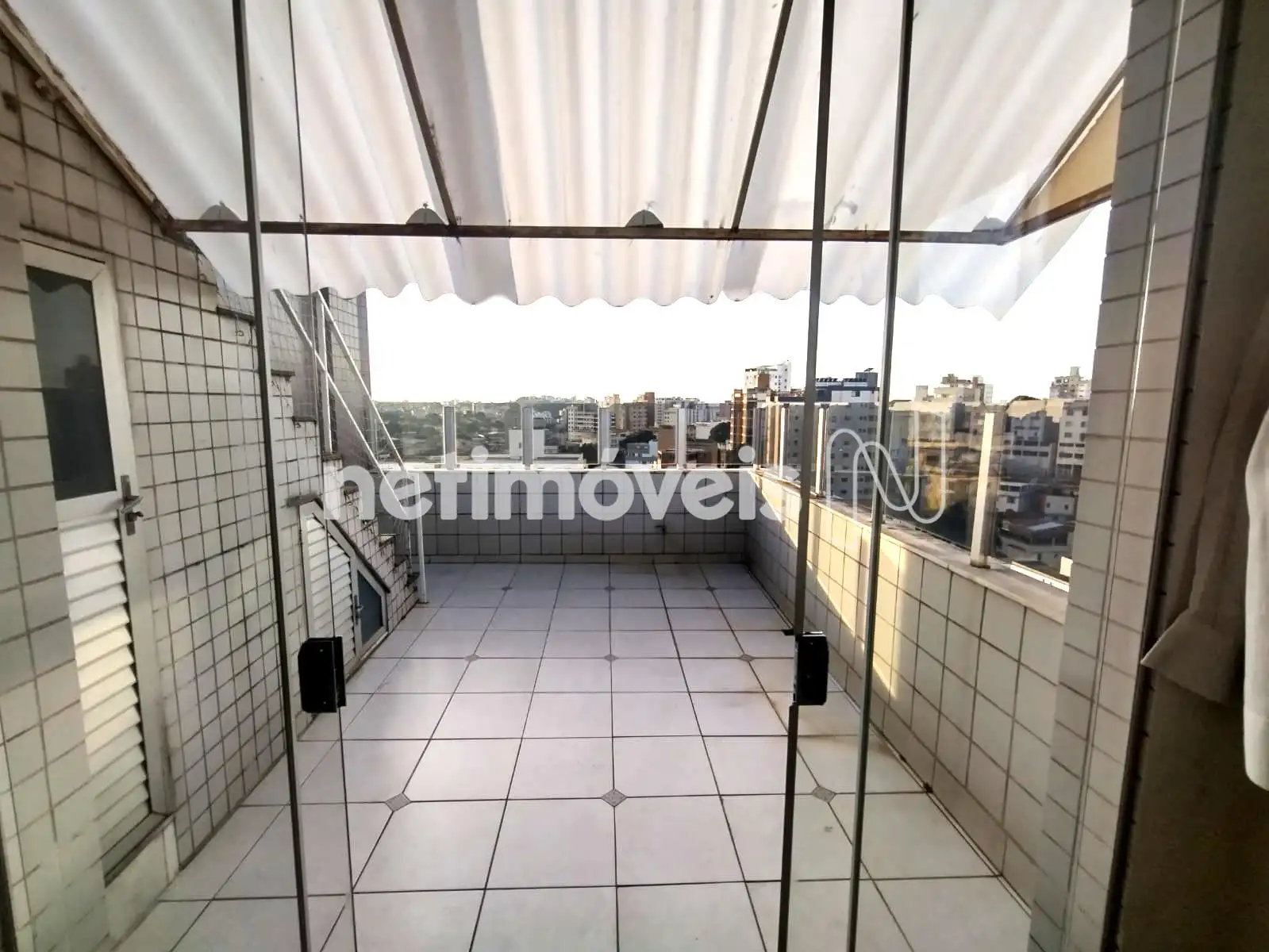 Área externa da cobertura