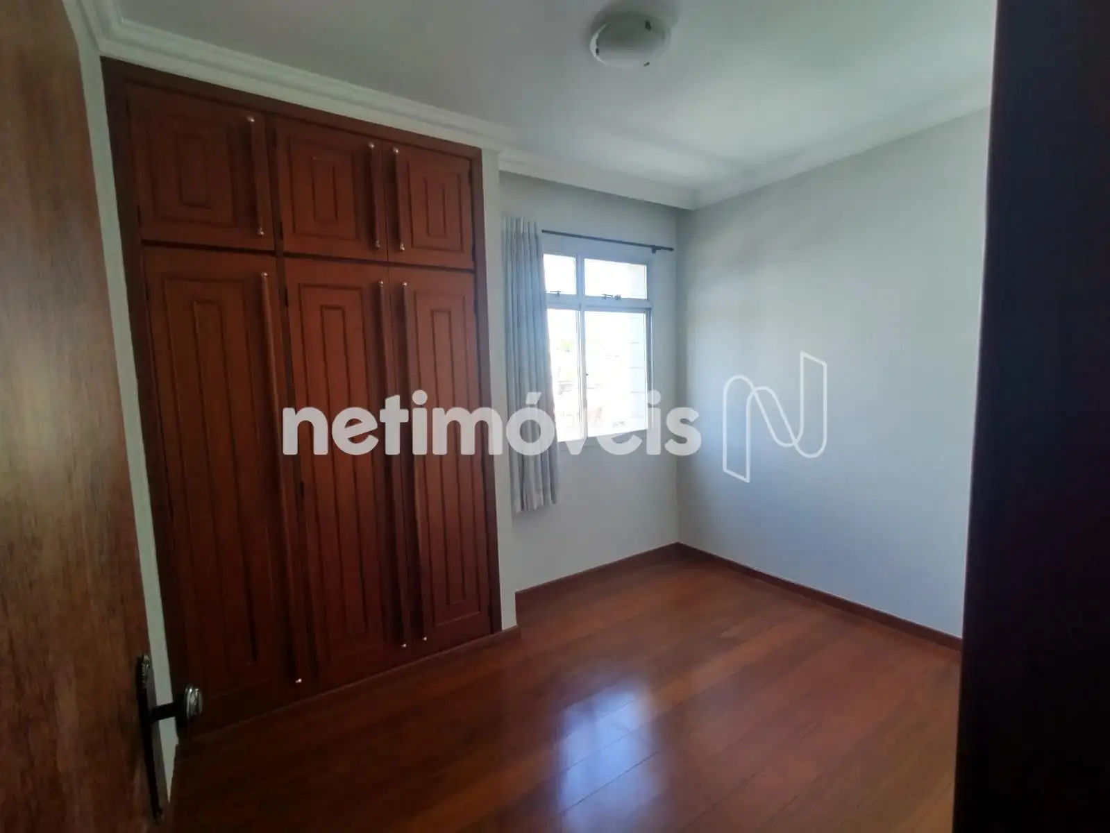 Quarto primeiro piso