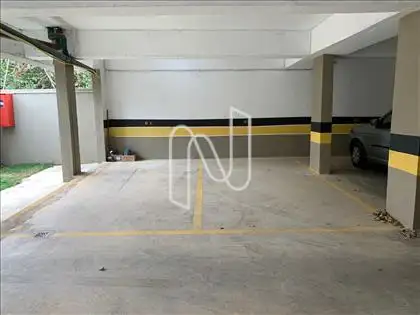  Garagem 