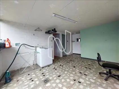 Área de serviço - nível inferior da casa 