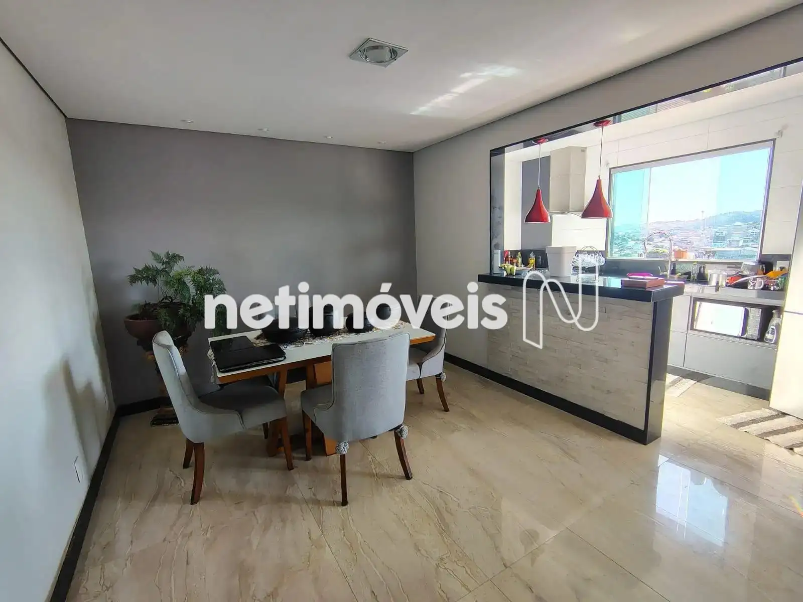 Casa para comprar com 160 m², 2 quartos, 2 banheiros, 5 vagas em São Marcos, Belo Horizonte