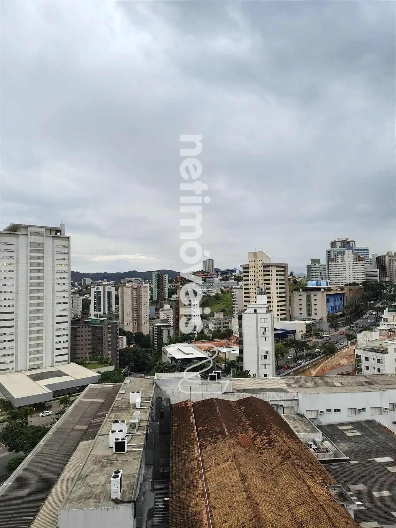 Andar-pilotis para comprar com 181 m², 4 banheiros, 2 vagas em Santo Agostinho, Belo Horizonte