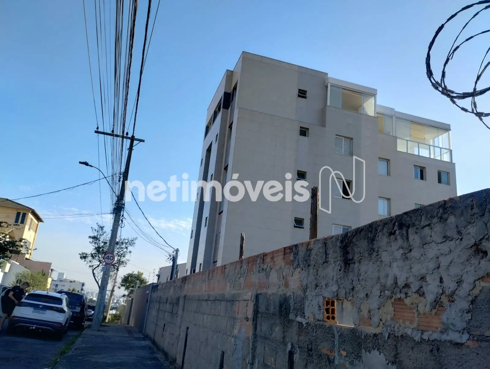 Lateral / muro lote 