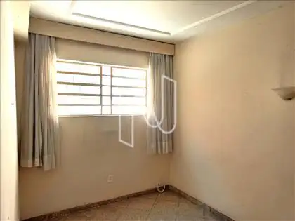 Sala íntima nível inferior