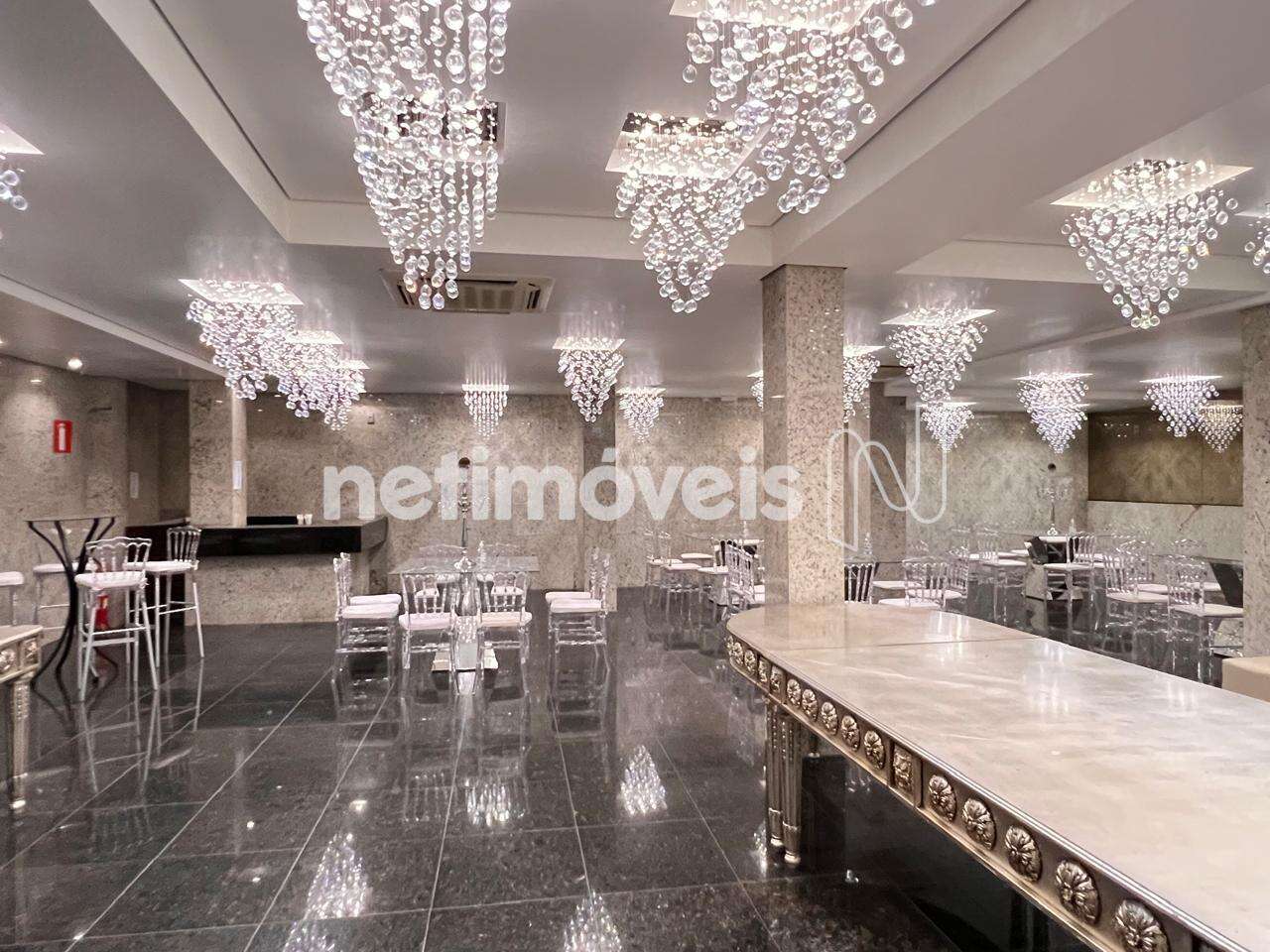 Prédio para comprar com 525 m², 3 banheiros em Rua Herculano de Freitas, Gutierrez, Belo Horizonte