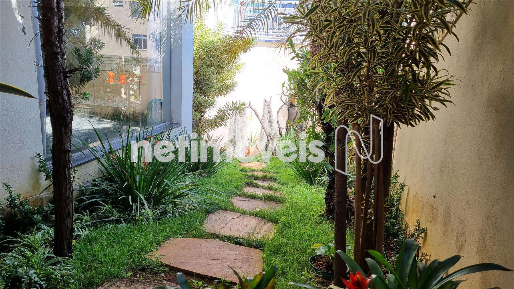 Jardim externo