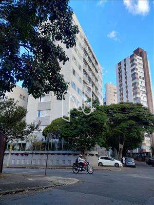 Fachada de frente do prédio