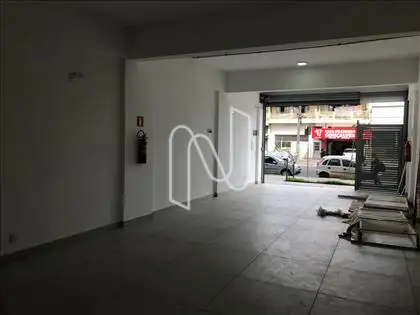 Parede e Piso Loja