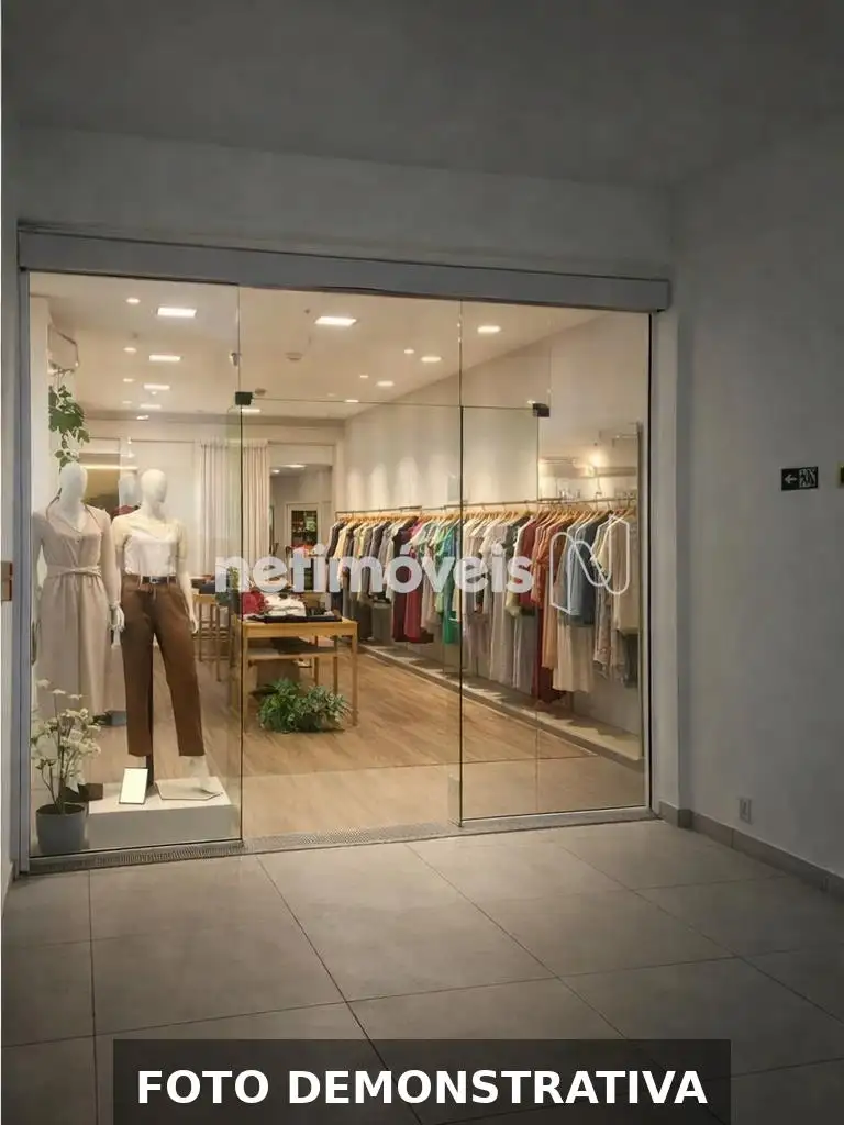Foto Demonstrativa de uma loja de roupa 