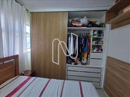  Quarto casal