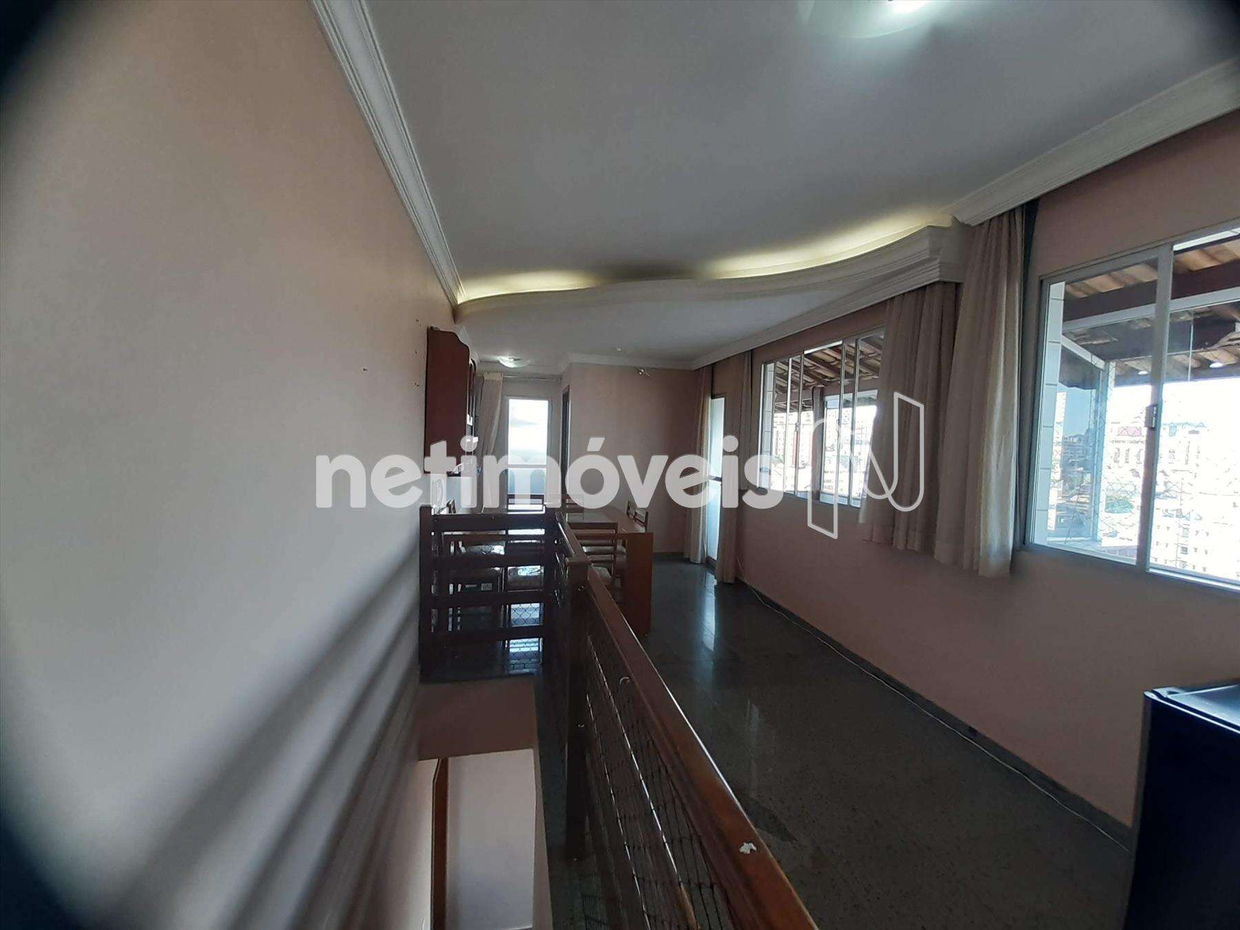 Sala no andar superior