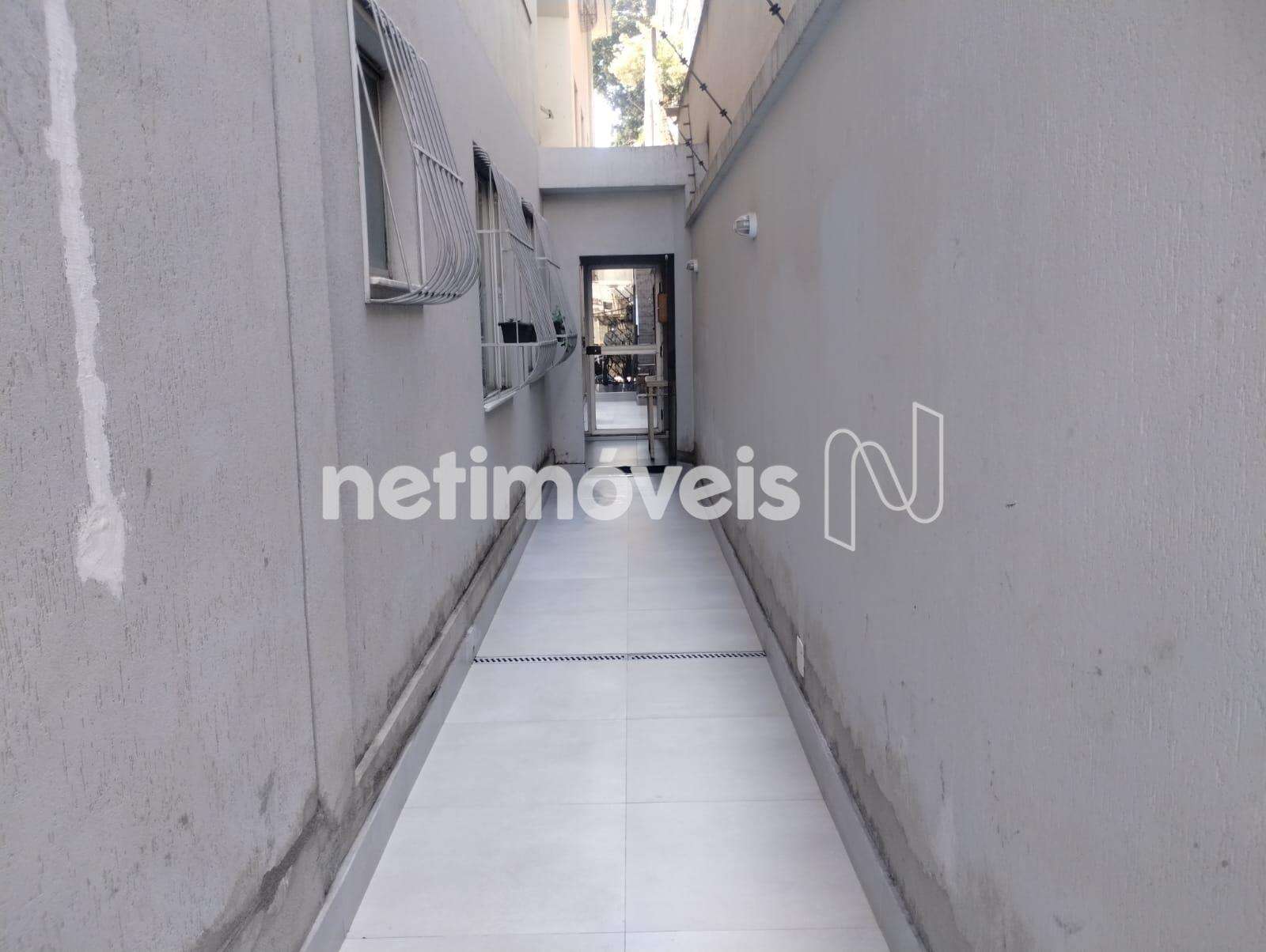 Corretor de acesso ao Hall