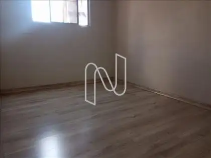 Piso Quarto 03 