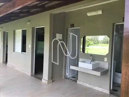 Entrada quartos  