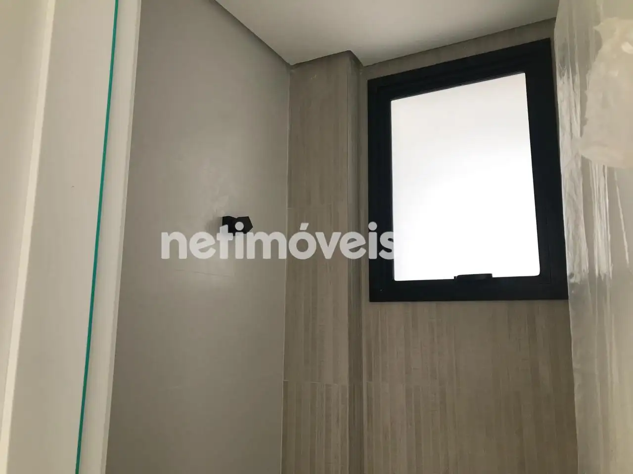 Parede e teto Lavabo