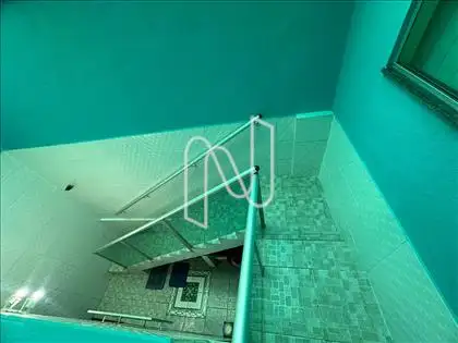 Escada para terceiro pavimento