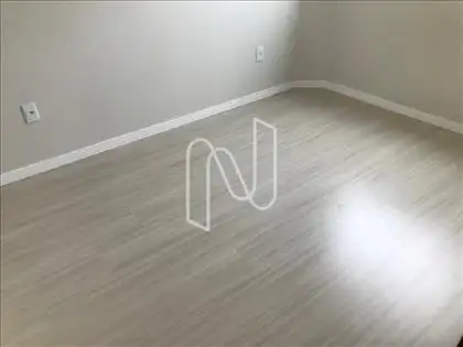 Piso Quarto 01 