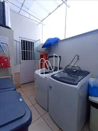 Área de serviço externa 