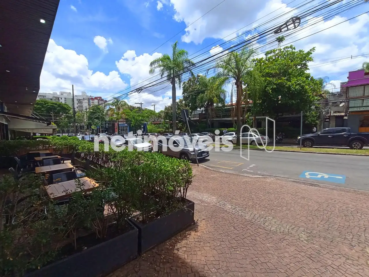 Vista da frente do Shopping