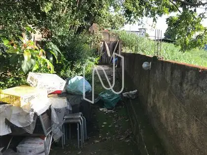 Muro fundos 