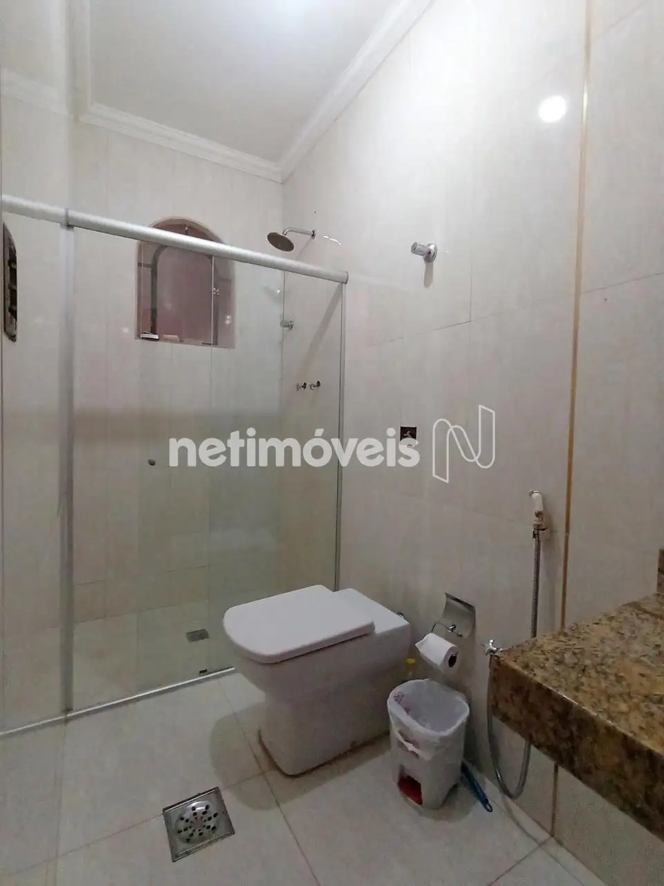 Banho da suíte quarto 1