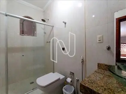  Banho da suíte quarto 1