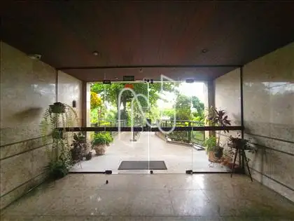 Hall social