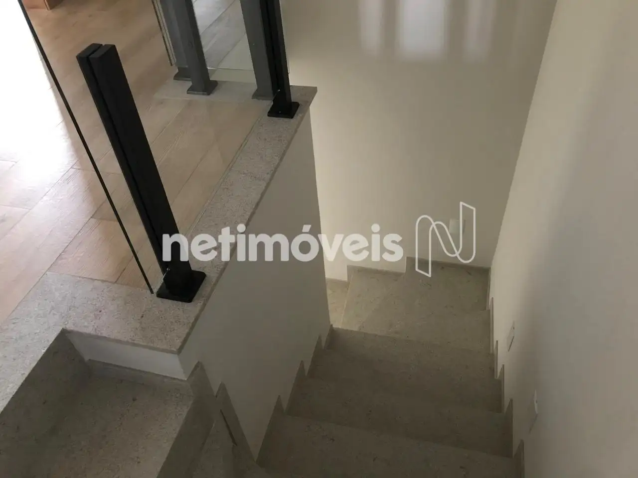 Escada e Quarda Corpo Vidro