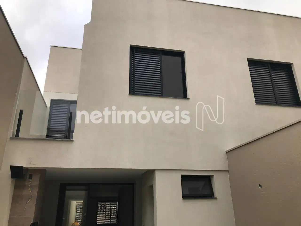 Parte Superior Fundos Casa 