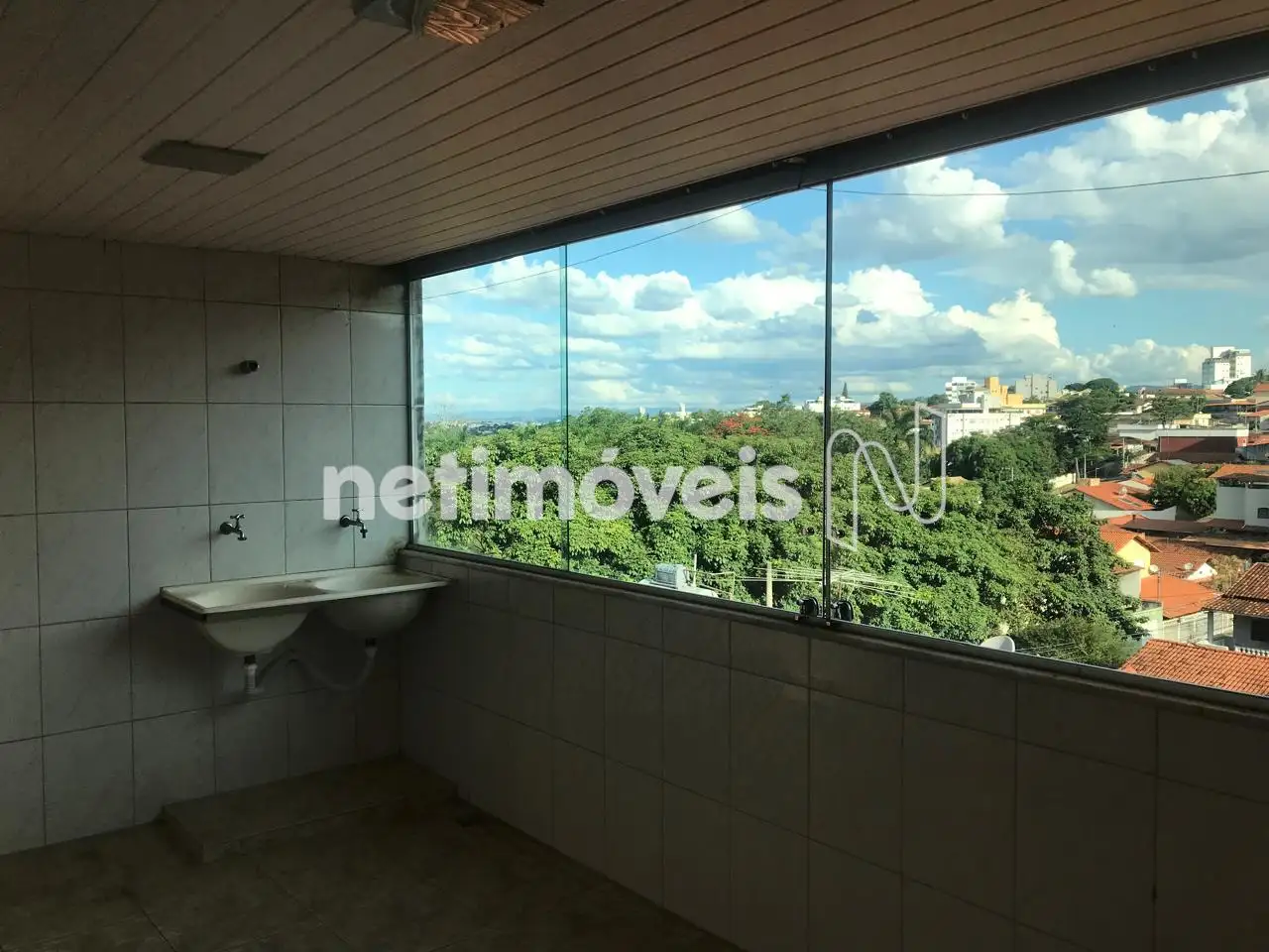 teto área de serviço