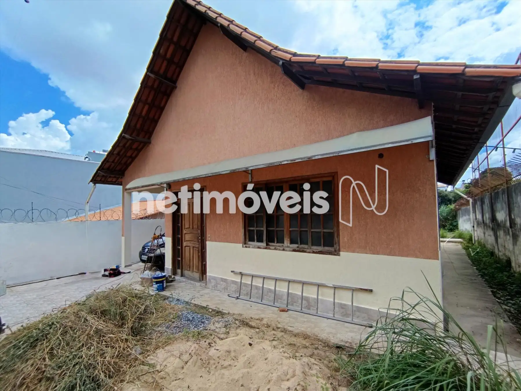  Frente casa 