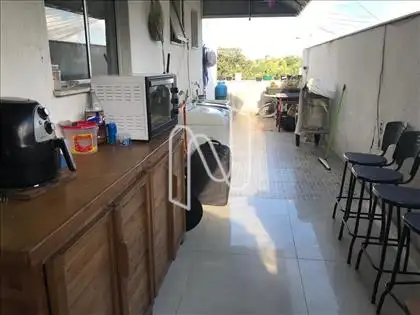 Área Externa Lado Direito 